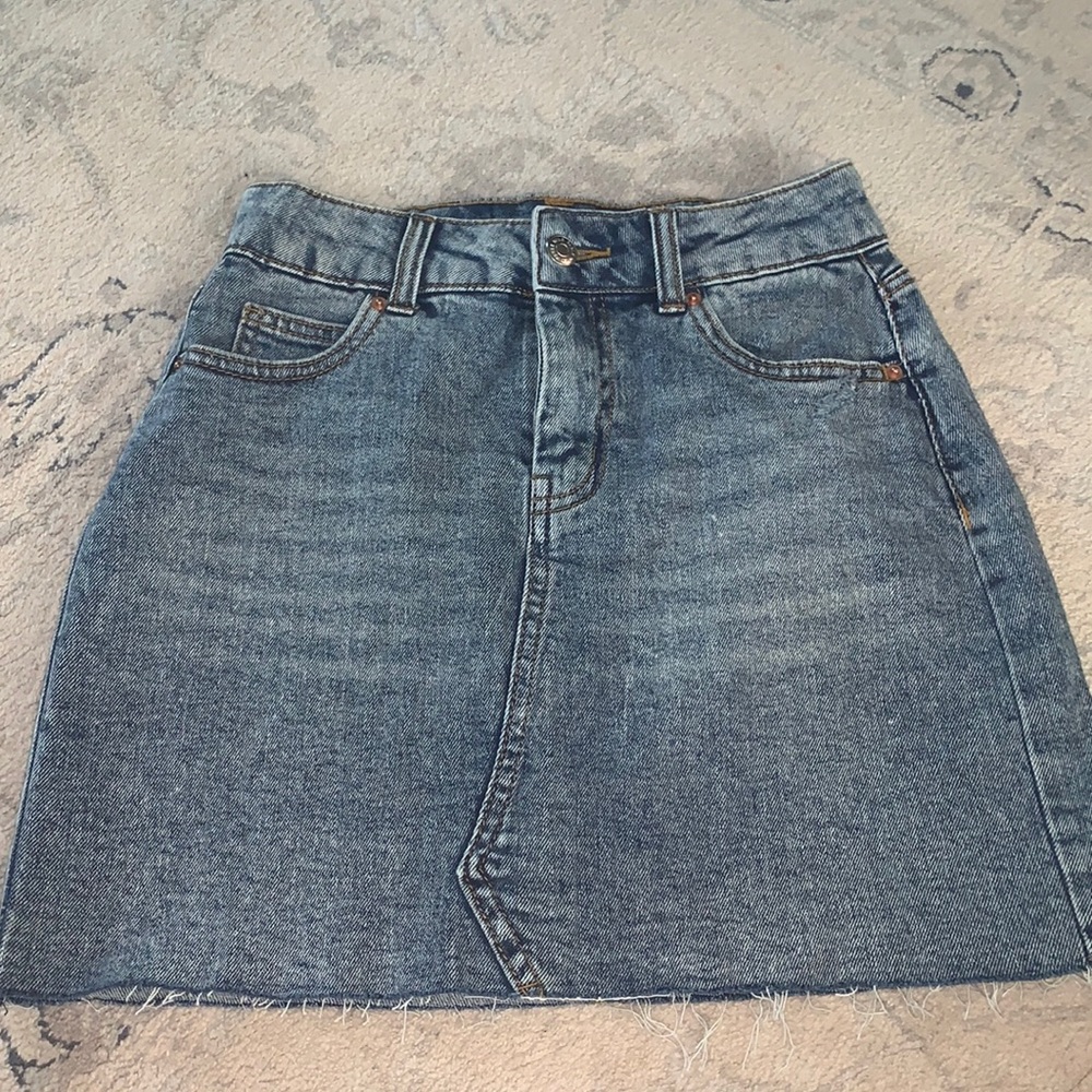 New wild fable Jean skirt